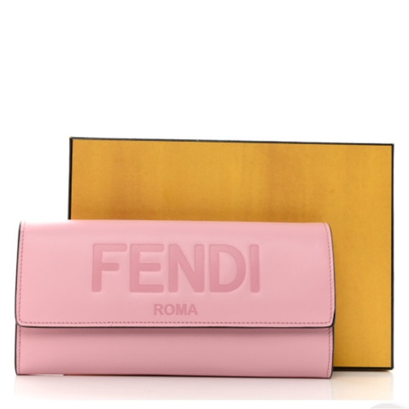 NWT FENDI Logo Embossed Continental Wallet - Picture 5 of 6